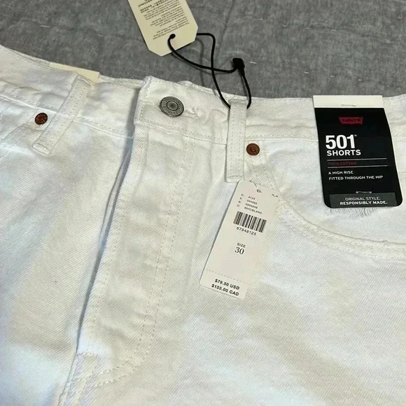 Levi’s 501 button fly cut off shorts NWT - Picture 3 of 6